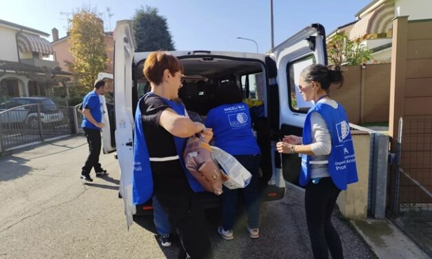 A BOLOGNA OIPA CONSEGNA AIUTI PER GLI ANIMALI SFOLLATI